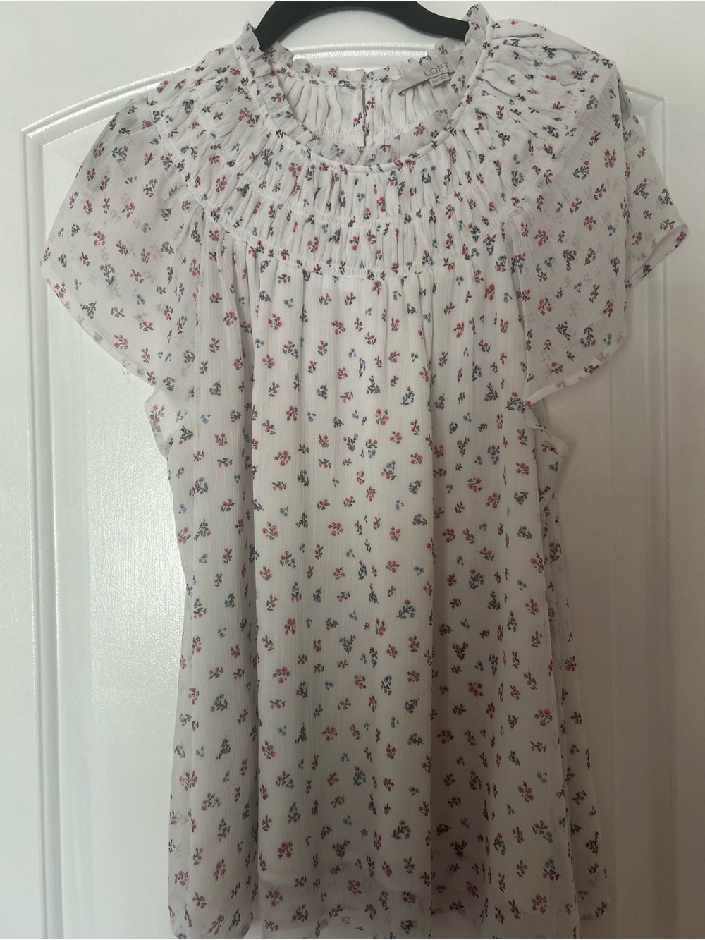 LOFT White Floral Smocked Ruffle Sleeve Blouse